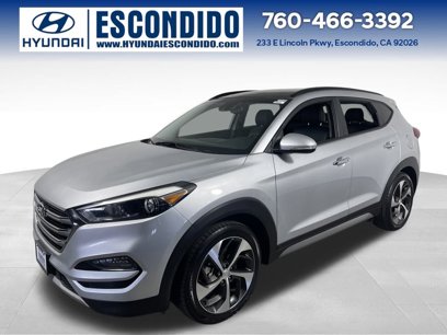 Used 2017 Hyundai Tucson Limited w/ Limited Ultimate Package 03