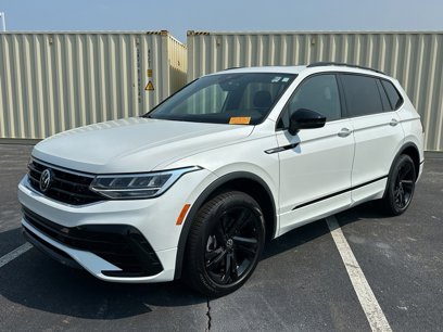 Used 2024 Volkswagen Tiguan SE R-Line