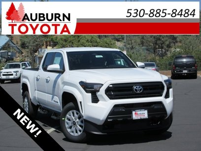 New 2025 Toyota Tacoma SR5
