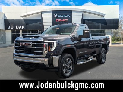 New 2025 GMC Sierra 3500 SLE w/ SLE Convenience Package