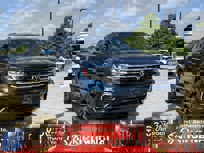 Used 2021 Volkswagen Atlas Cross Sport SE w/ Panoramic Sunroof Package