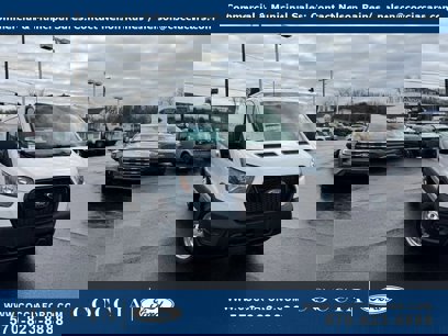 New 2025 Ford Transit 150 Low Roof AWD w/ Load Area Protection Package