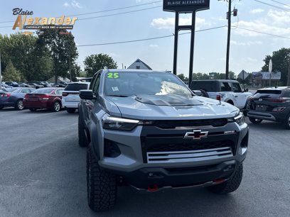 New 2025 Chevrolet Colorado ZR2 w/ Technology Package