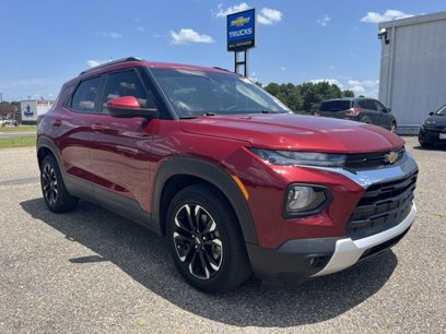 Used 2021 Chevrolet TrailBlazer LT w/ Sun and Liftgate Package