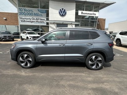 Used 2025 Volkswagen Taos SE