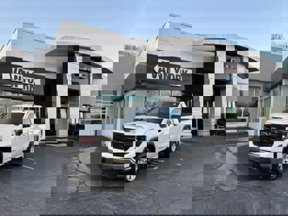 New 2024 GMC Sierra 1500 Pro w/ Pro Value Package