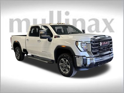 New 2025 GMC Sierra 2500 SLT w/ SLT Convenience Package