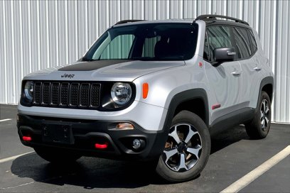 Used 2019 Jeep Renegade Trailhawk w/ UConnect 8.4 Nav Group