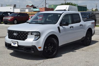 New 2025 Ford Maverick XLT w/ XLT Luxury Package