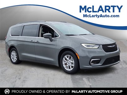 Used 2022 Chrysler Pacifica Touring-L