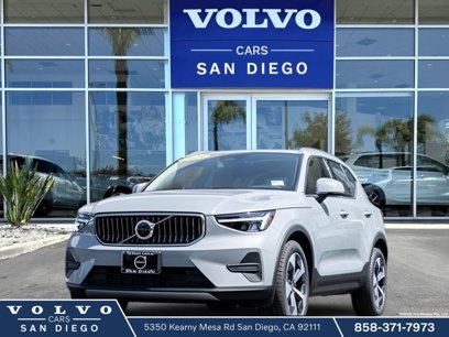 New 2025 Volvo XC40 B5 Core w/ Protection Package Premier