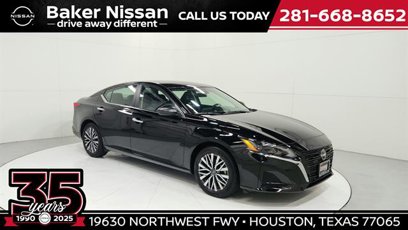 Used 2024 Nissan Altima 2.5 SV