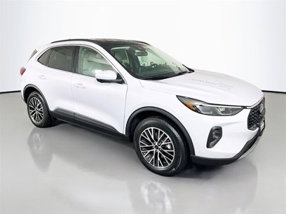 New 2025 Ford Escape SE w/ PHEV Premium Package