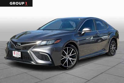 Used 2024 Toyota Camry SE