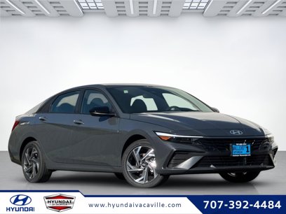 New 2025 Hyundai Elantra SEL