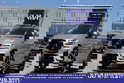 New 2025 Volvo XC60 B5 Plus w/ Protection Package Premier