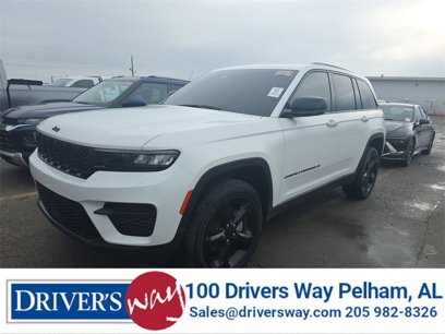 Used 2023 Jeep Grand Cherokee Altitude