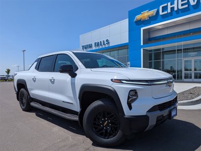 New 2025 Chevrolet Silverado EV LT
