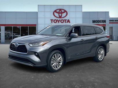 Used 2023 Toyota Highlander Platinum