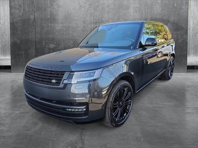 New 2025 Land Rover Range Rover SE