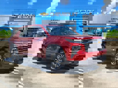 New 2025 Chevrolet Traverse LT w/ Driver Confidence Package