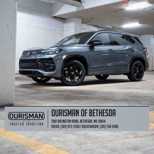 New 2025 Volkswagen Tiguan SE R-Line