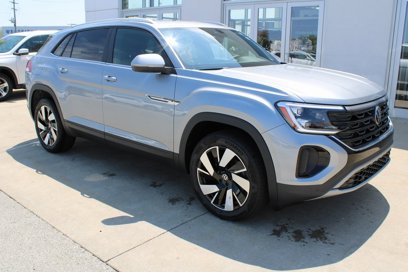 New 2025 Volkswagen Atlas Cross Sport SE