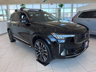 New 2025 Volvo XC90 B6 Ultra w/ Lounge Package