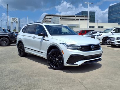 Used 2023 Volkswagen Tiguan SE R-Line