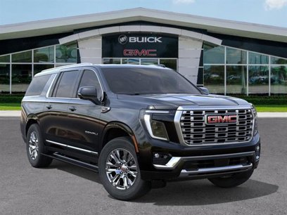 New 2025 GMC Yukon XL Denali w/ Sun & Power Step Package