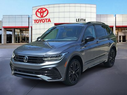 Used 2022 Volkswagen Tiguan SE R-Line