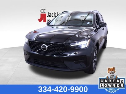 Used 2024 Volvo XC40 B5 Core