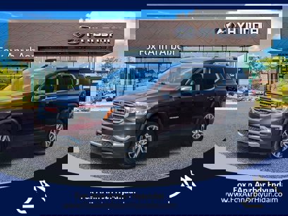 Used 2018 GMC Acadia SLE