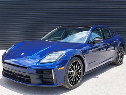Used 2025 Porsche Panamera w/ Premium Package
