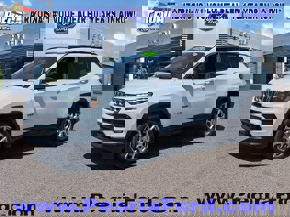 Used 2024 Jeep Compass Latitude w/ Sun and Sound Group