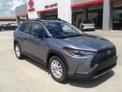 New 2025 Toyota Corolla Cross LE