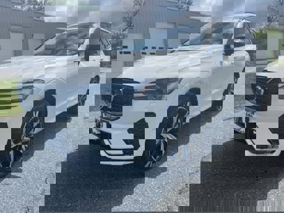 Used 2022 Volvo XC60 B6 R-Design w/ Advanced Package