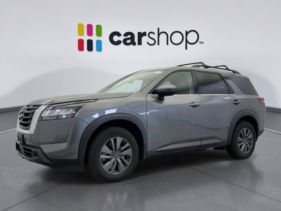 Used 2022 Nissan Pathfinder SV w/ SV Premium Package