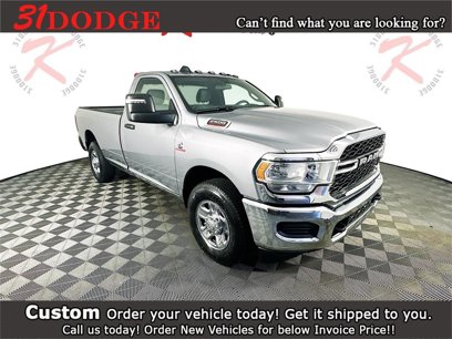 New 2024 RAM 2500 Tradesman w/ Chrome Appearance Group