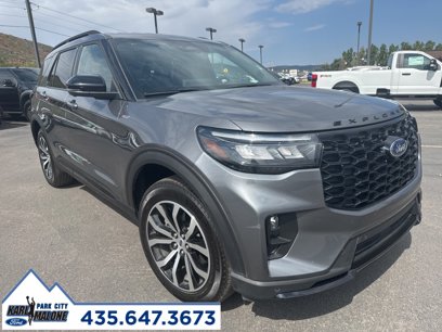 Used 2025 Ford Explorer ST-Line