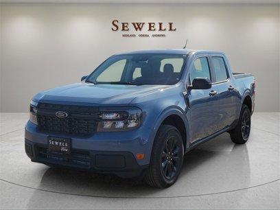 New 2024 Ford Maverick XLT w/ XLT Luxury Package