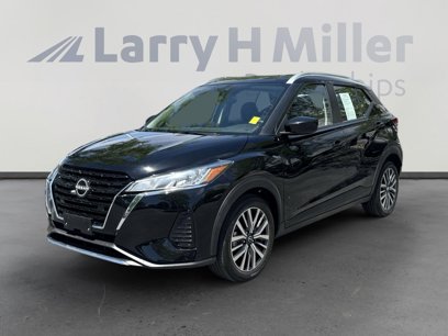 Used 2024 Nissan Kicks SV