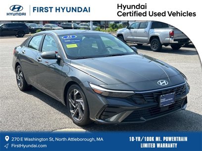 Used 2025 Hyundai Elantra Limited