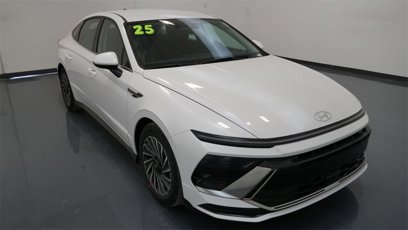 New 2025 Hyundai Sonata SEL