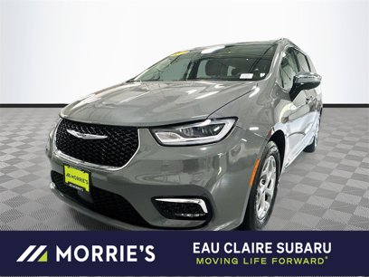 Used 2023 Chrysler Pacifica Limited
