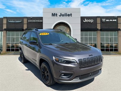 Used 2023 Jeep Cherokee Altitude Lux