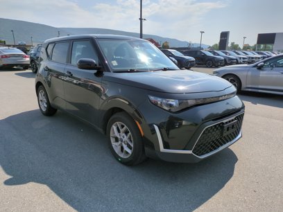 Used 2023 Kia Soul LX w/ LX Technology Package