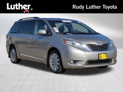 Certified 2017 Toyota Sienna XLE