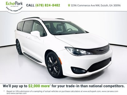 Used 2018 Chrysler Pacifica Touring-L w/ Premium Audio Group