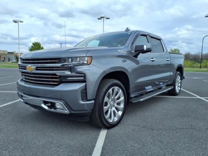 Certified 2022 Chevrolet Silverado 1500 High Country w/ Technology Package